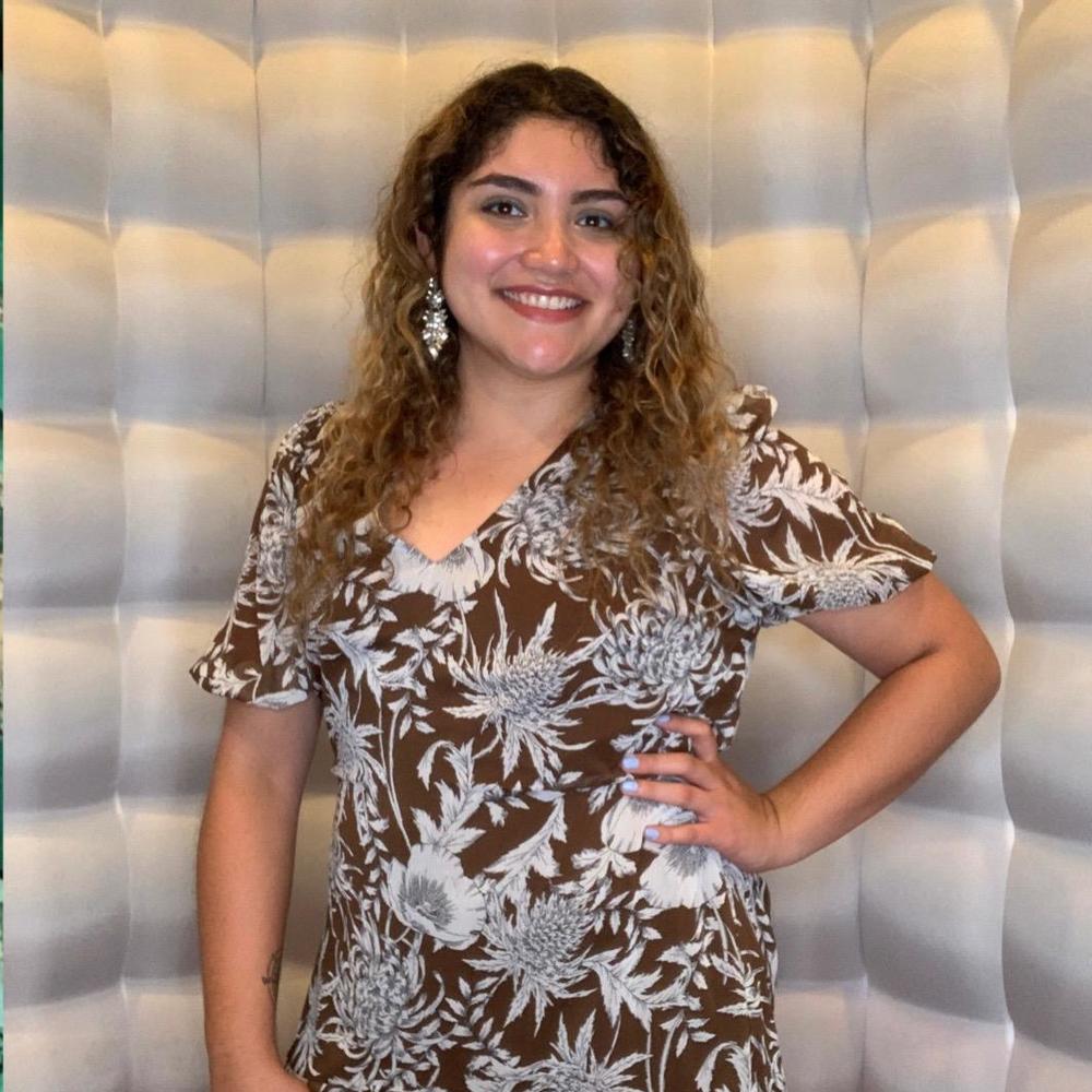 Meet your Posher, Daniela